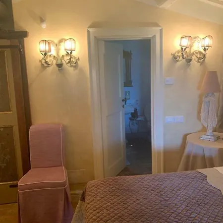 Oda ve Kahvaltı Castel 74